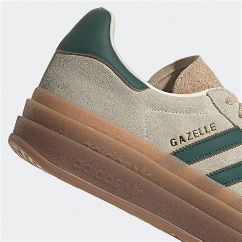 adidas schuhe schwarz goldene sohle|adidas Originals – Gazelle Bold – Sneaker in Schwarz .